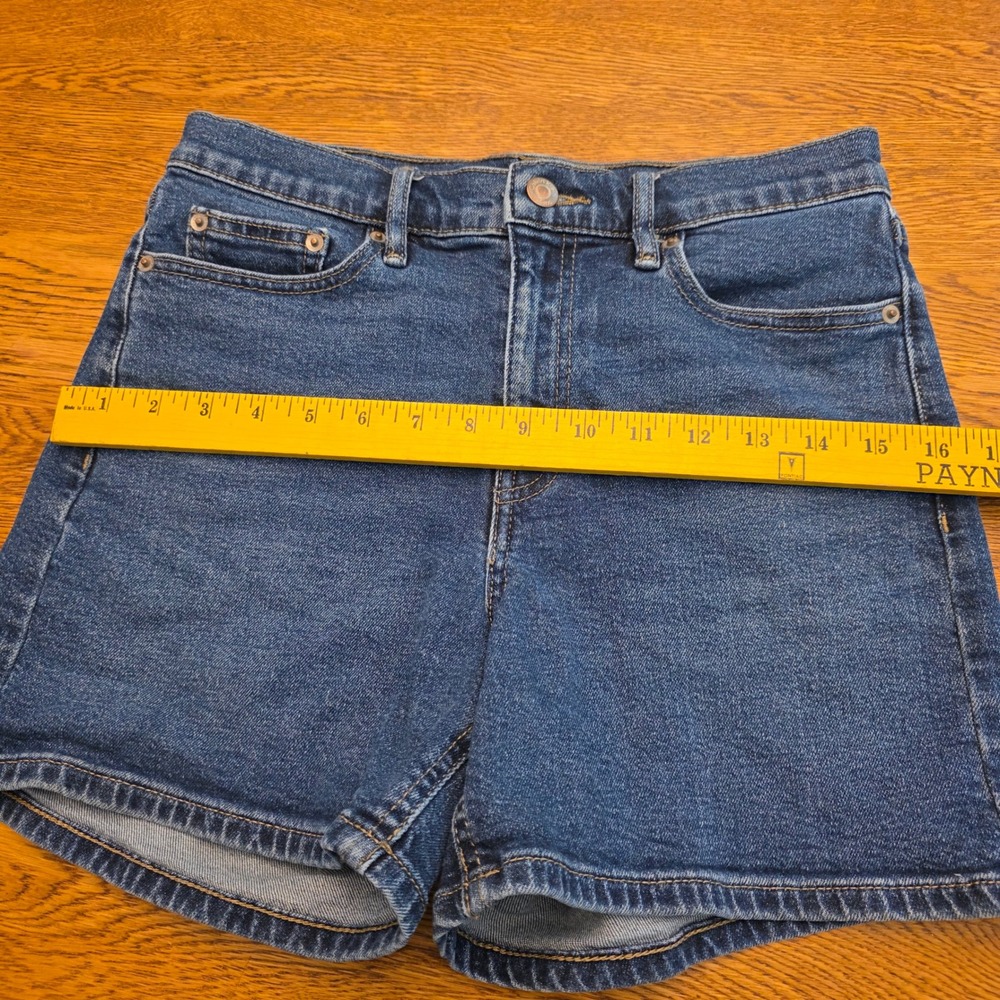 Calvin Klein Jeans Womens High Rise Denim Shorts Medium Wash Blue Size 28/6 - Picture 5 of 10